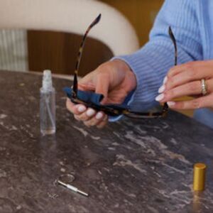 Peepers Eyeglass And Repair Kit